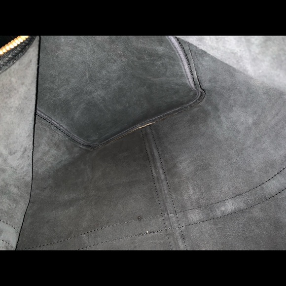 ouis Vuitton Duffle Keepall 50 Epi Leather Black - Picture 5 of 6